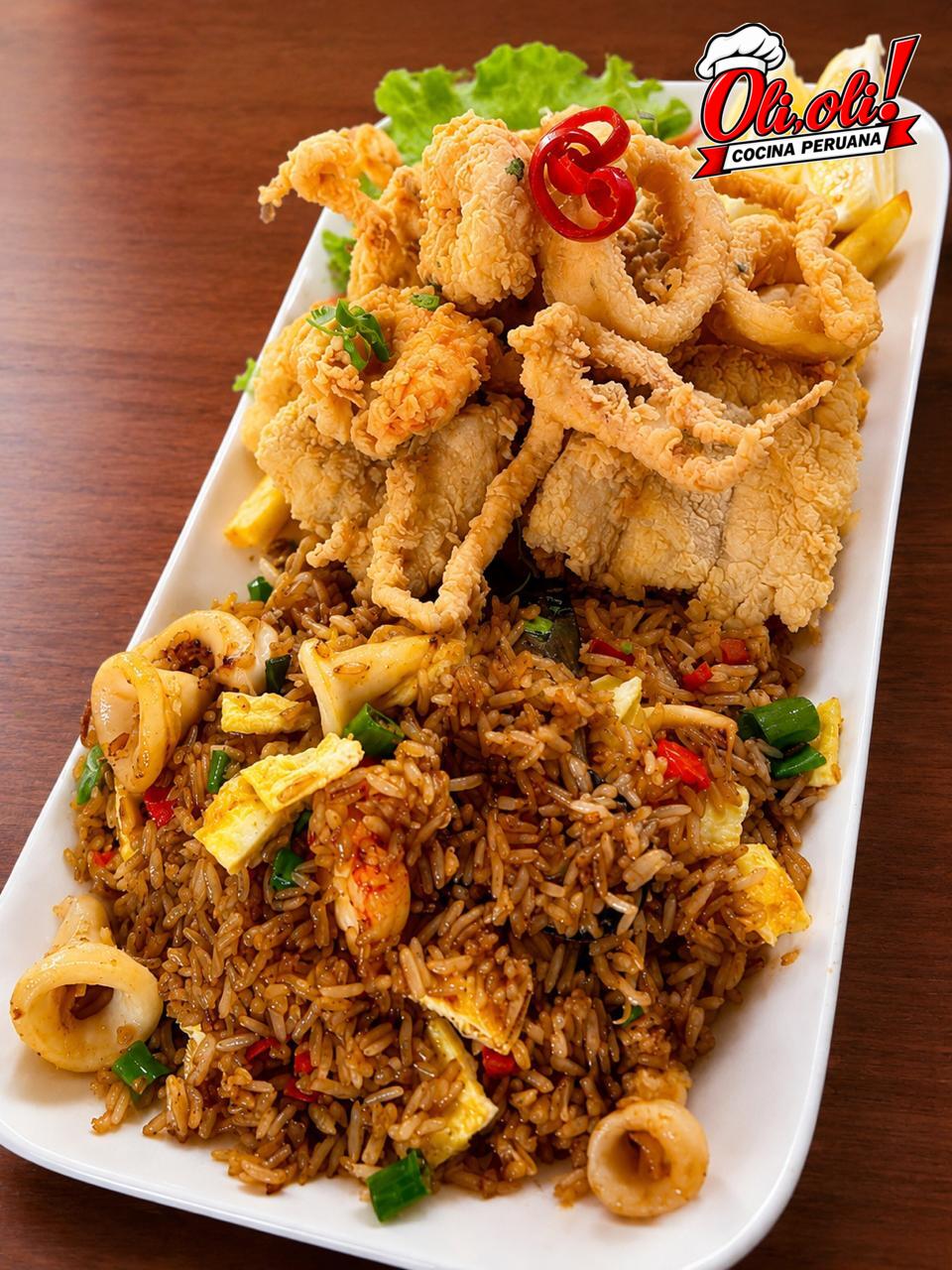 Duo marino: Arroz chaufa de pollo y jalea